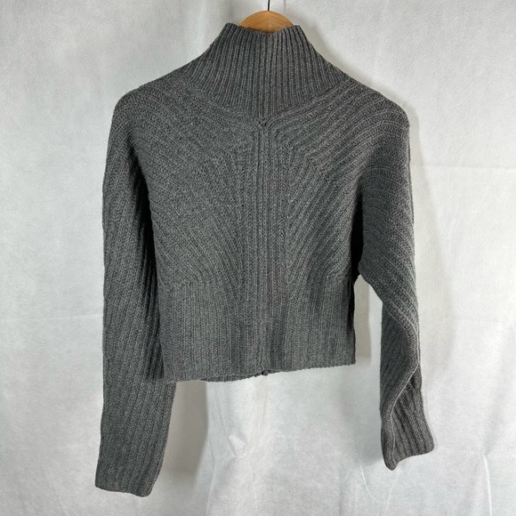 Theory Sculpted Knit Pullover Sweater Airy Wool Cashmere Grey Melange Size Small - Picture 7 of 13